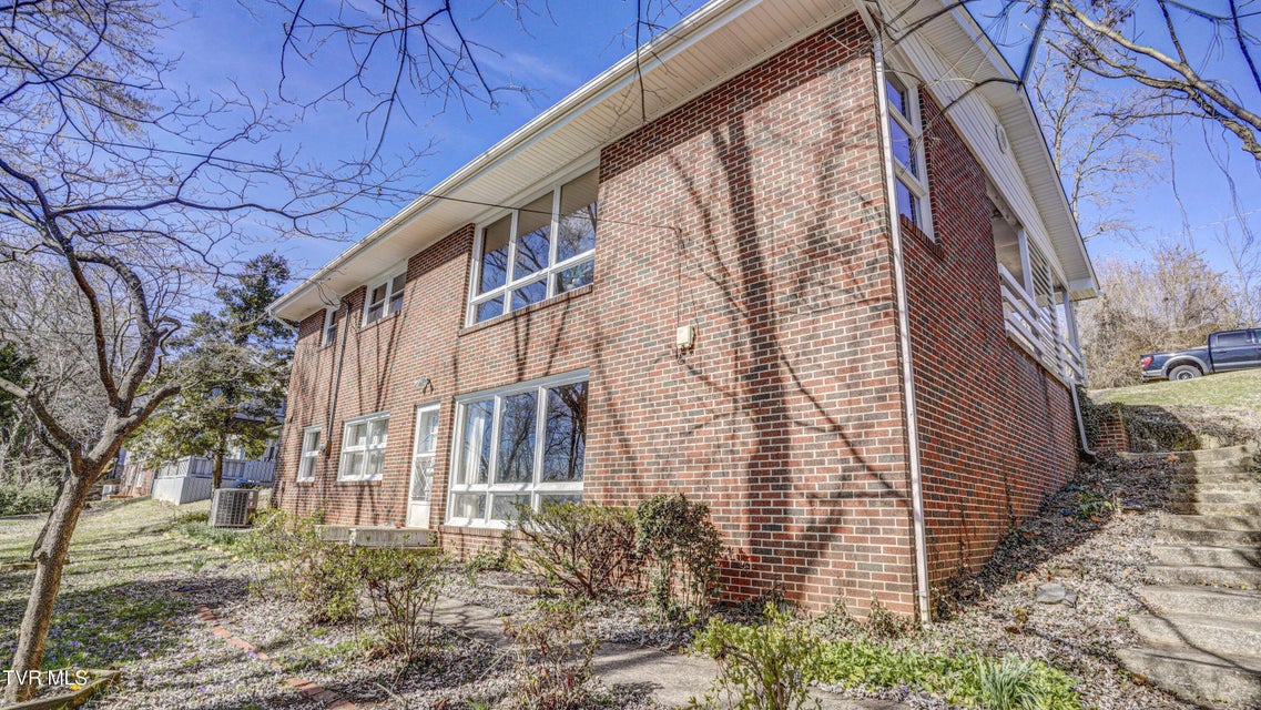 Photo #6: 545 Bays View Road