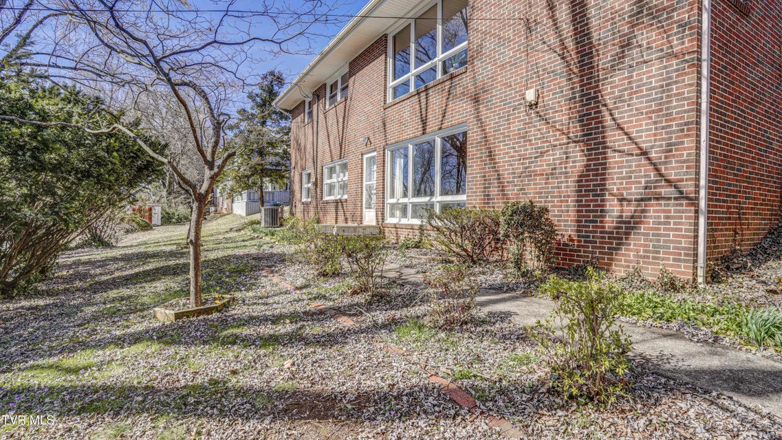 Photo #7: 545 Bays View Road