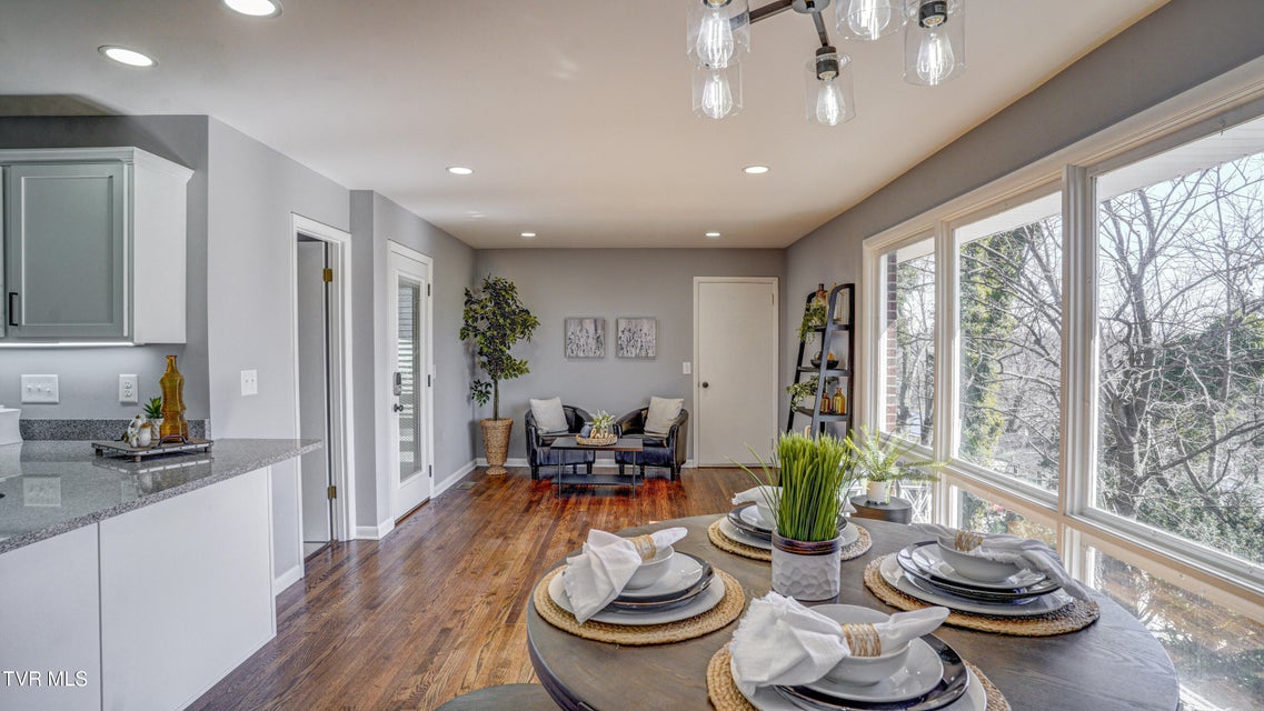 Photo #21: 545 Bays View Road