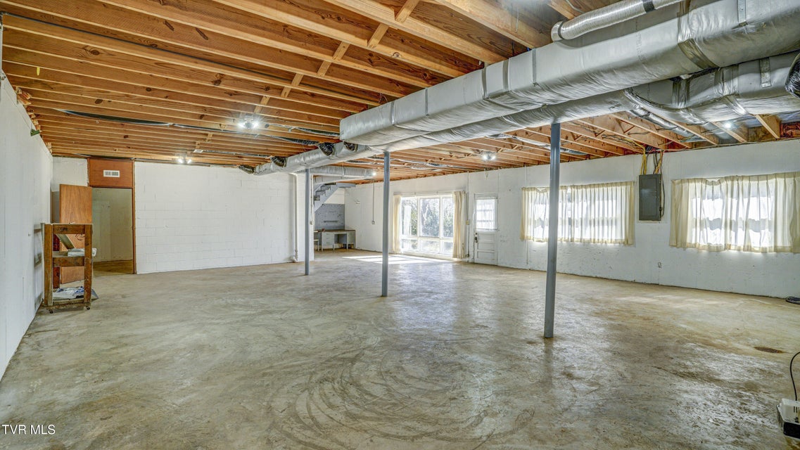 Photo #43: 545 Bays View Road