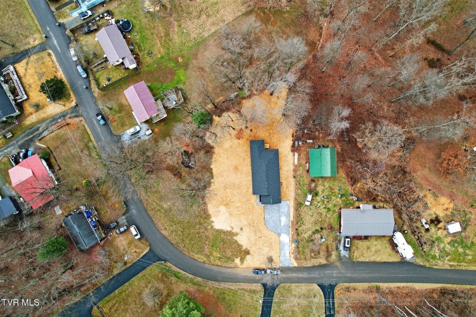 Photo #18: 178 Woodland Circle