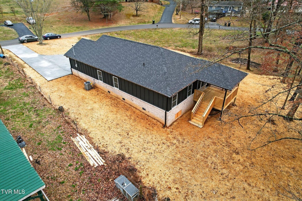 Photo #21: 178 Woodland Circle