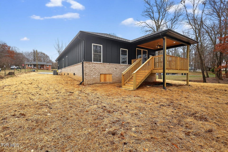 Photo #29: 178 Woodland Circle