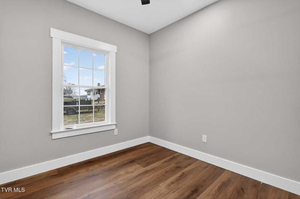 Photo #8: 178 Woodland Circle