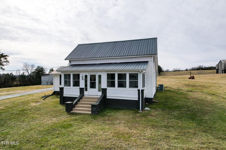 Photo #43: 150 Camp Creek Road