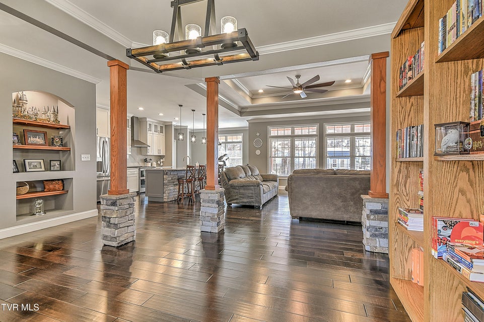 Photo #3: 306 Saddle Ridge Court