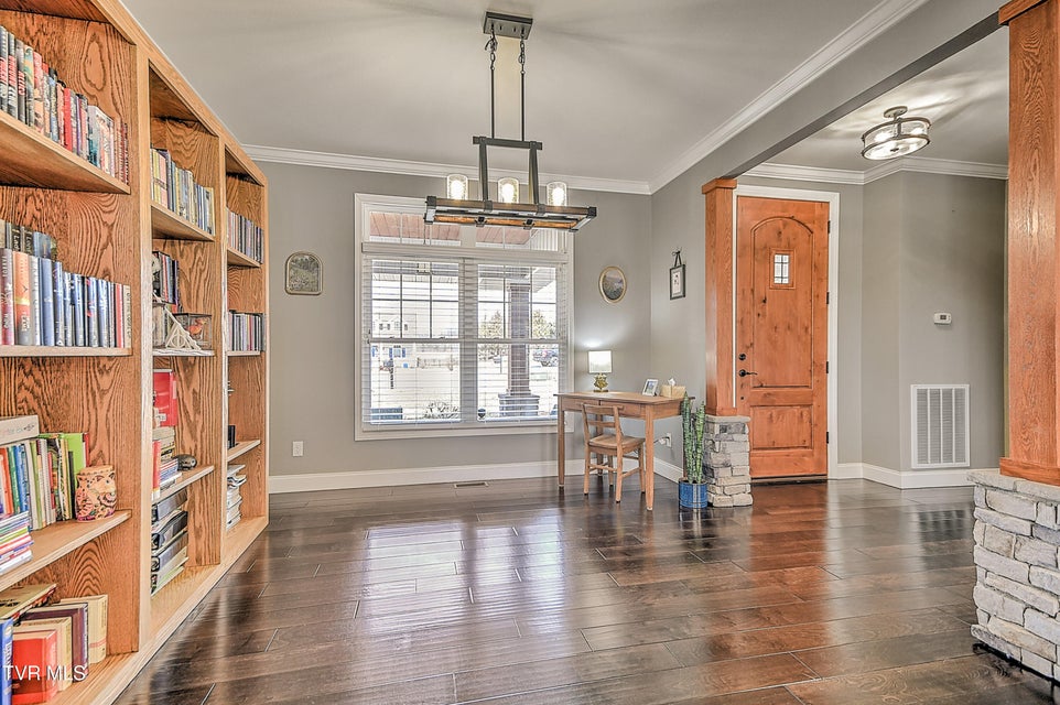 Photo #4: 306 Saddle Ridge Court