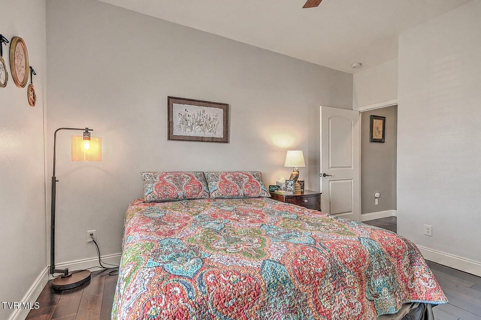 Photo #17: 306 Saddle Ridge Court