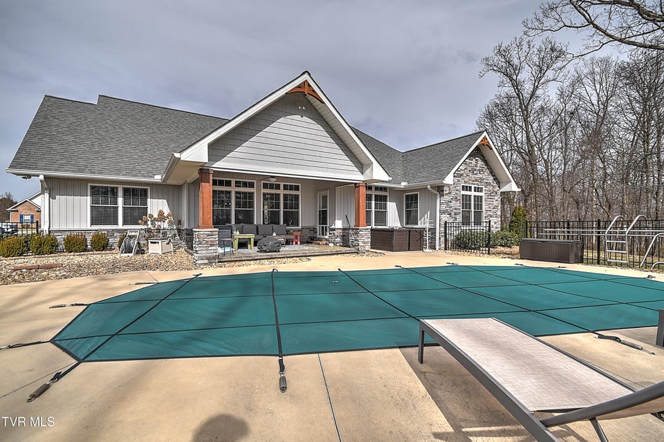 Photo #32: 306 Saddle Ridge Court