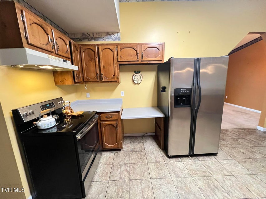 Photo #16: 207 Crest Drive