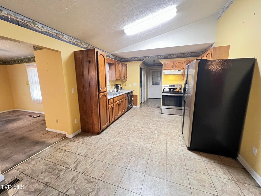 Photo #18: 207 Crest Drive