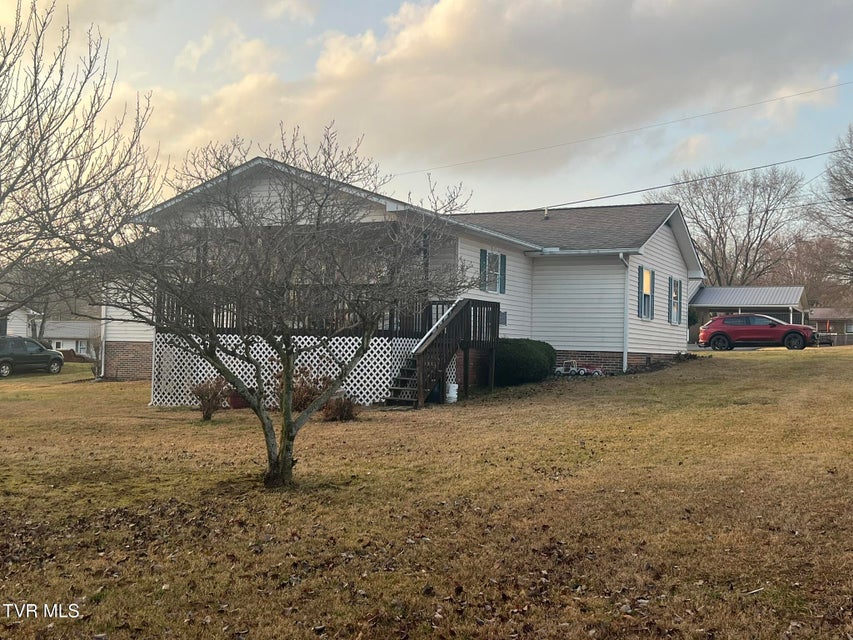 Photo #46: 207 Crest Drive