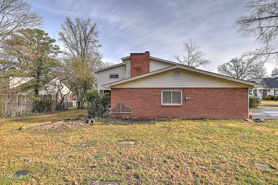 Photo #47: 1621 Belmeade Drive