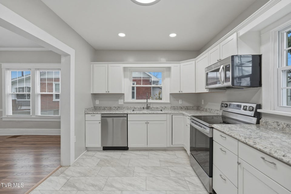 Photo #14: 1017 Catawba Street