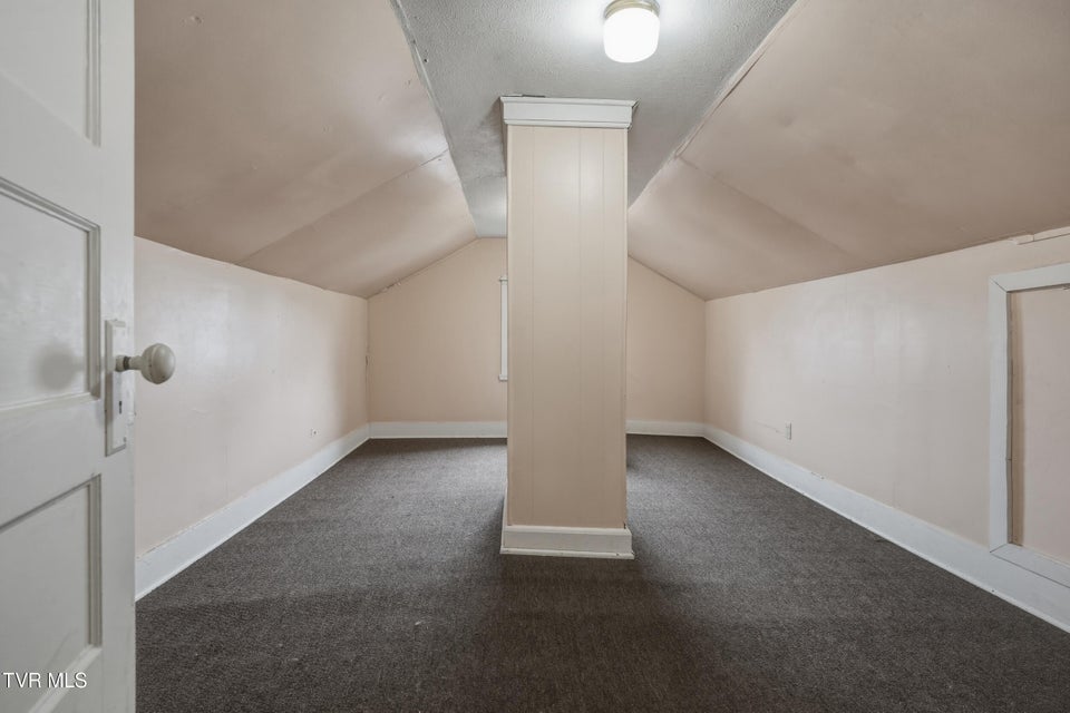 Photo #30: 1017 Catawba Street