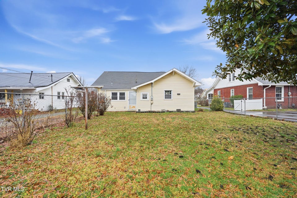 Photo #34: 1017 Catawba Street