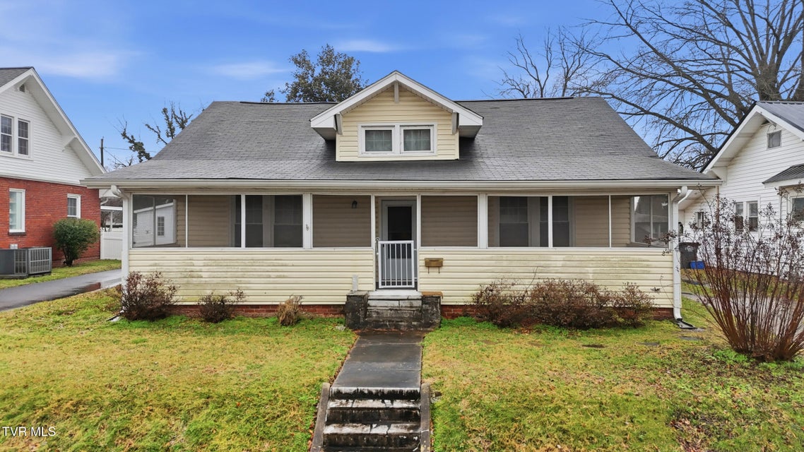 Photo #3: 1017 Catawba Street