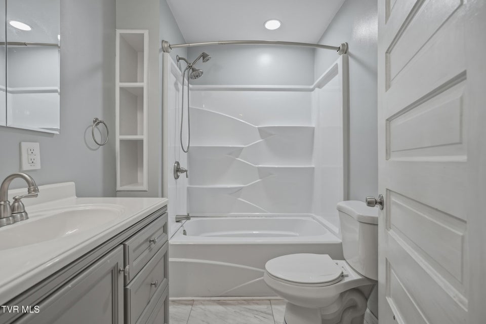 Photo #24: 1017 Catawba Street