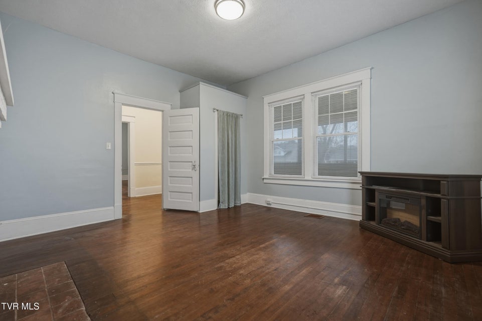 Photo #19: 1017 Catawba Street