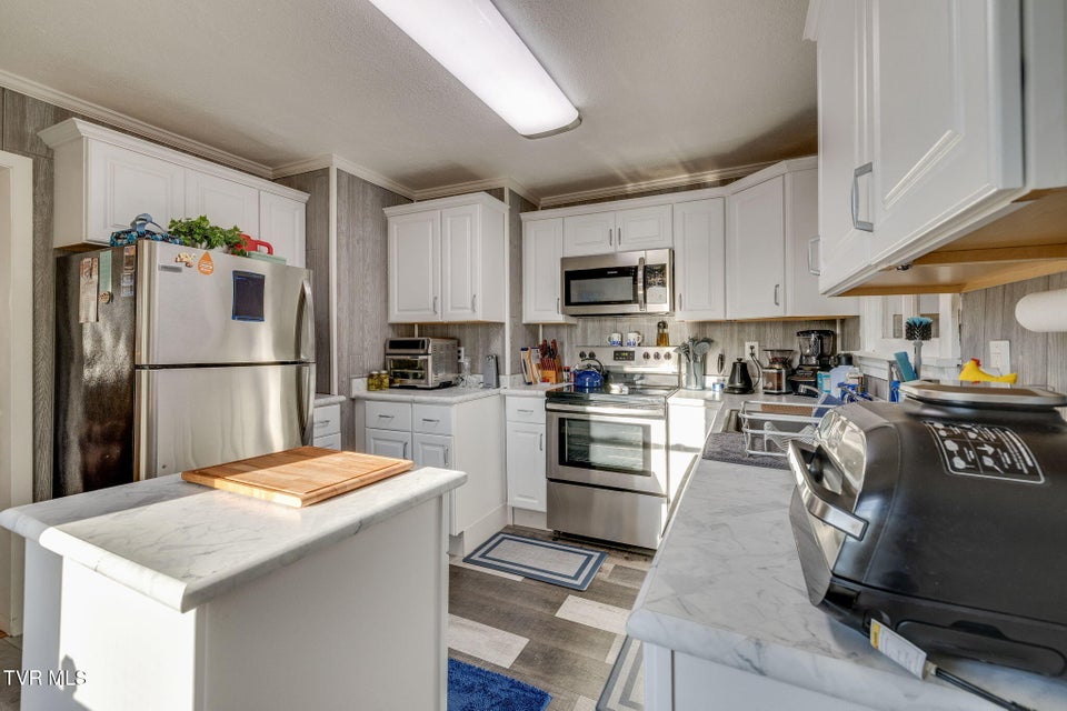 Photo #11: 2440 Broad Street