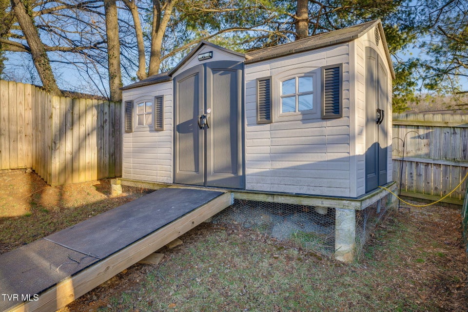 Photo #25: 2440 Broad Street