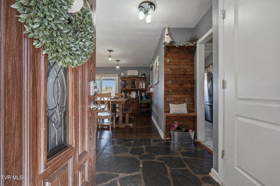 Photo #5: 312 Thistlewood Drive