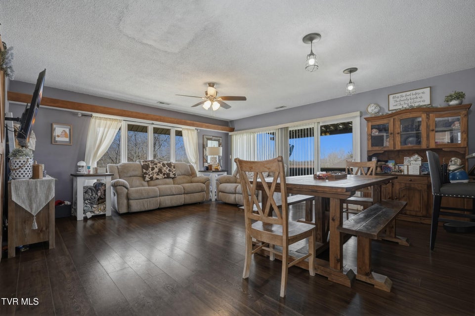 Photo #6: 312 Thistlewood Drive