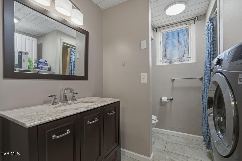 Photo #29: 312 Thistlewood Drive