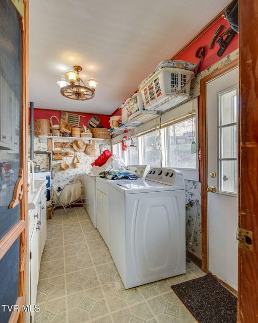 Photo #12: 220 Treadway Trail