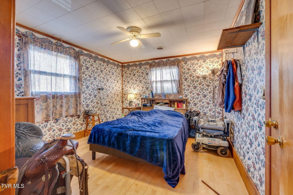 Photo #23: 220 Treadway Trail