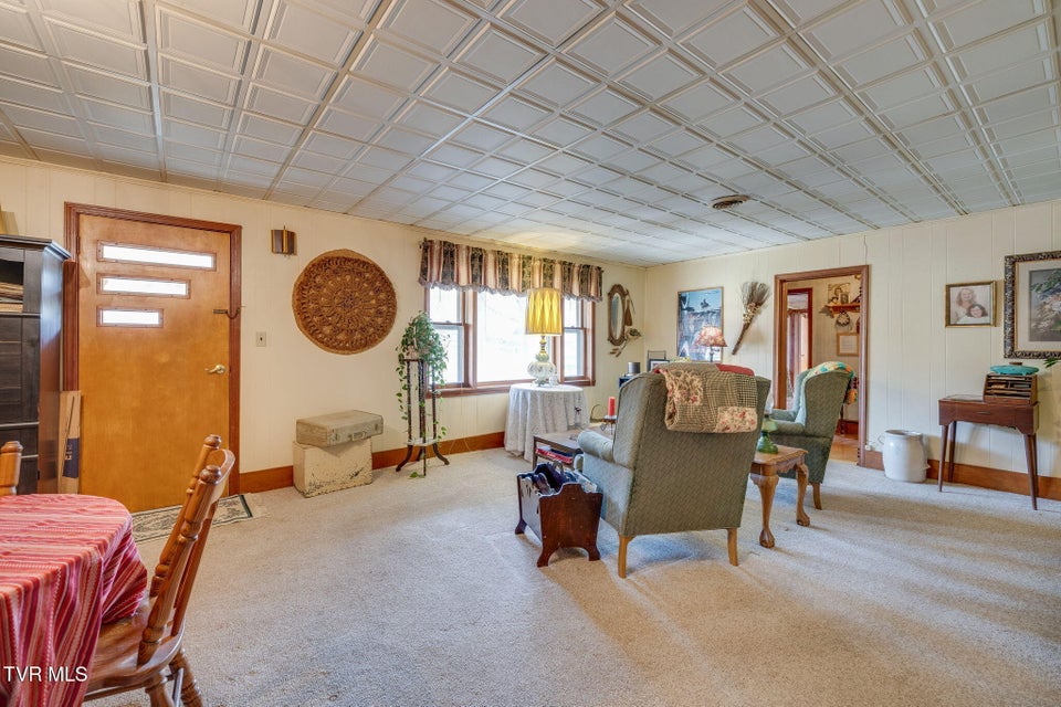 Photo #27: 220 Treadway Trail