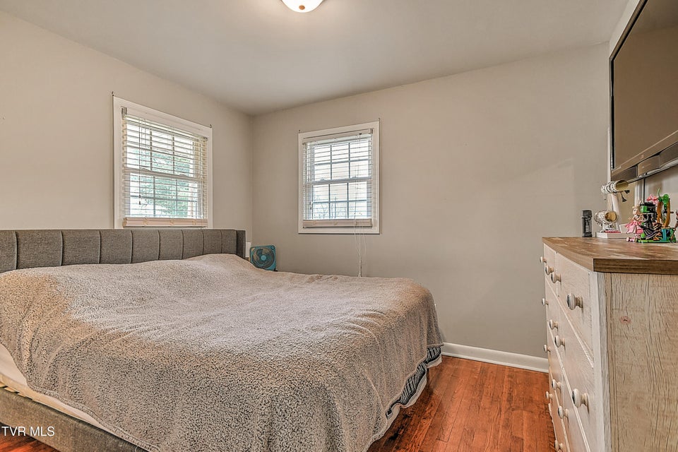 Photo #17: 181 Reedy Street