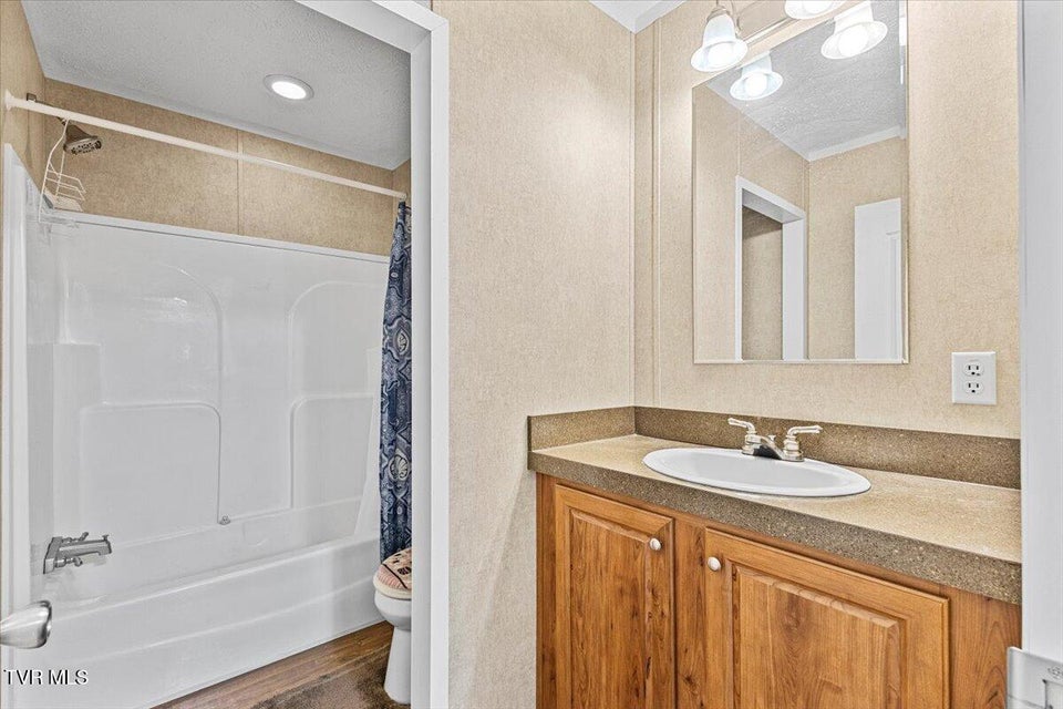 Photo #29: 261 Long Hollow Road