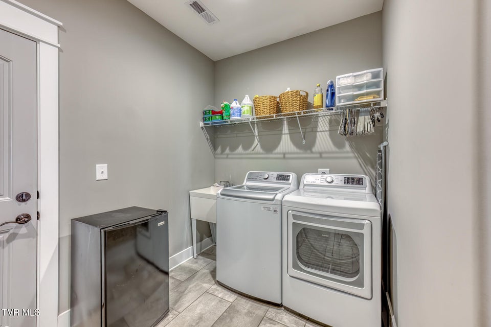 Photo #25: 1189 Cabot Cove