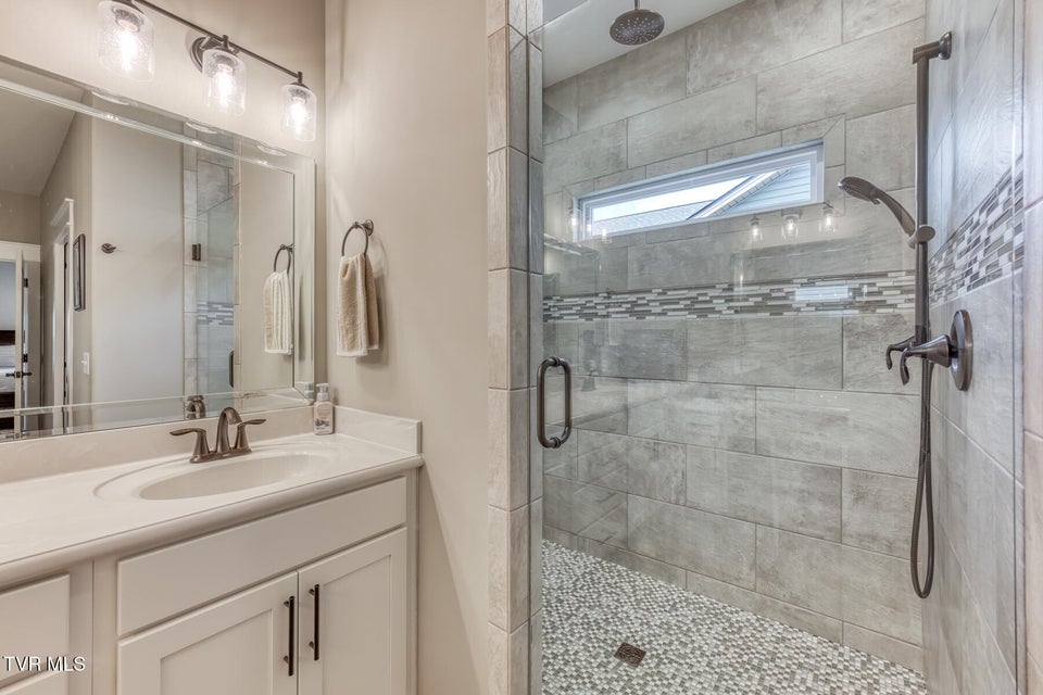 Photo #30: 1189 Cabot Cove