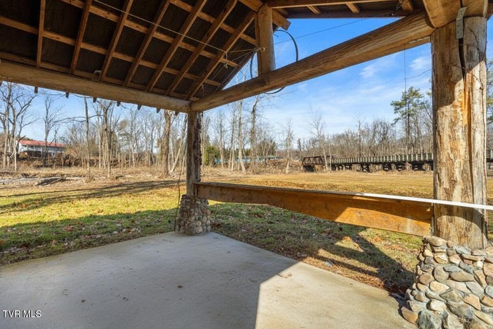 Photo #36: 338 Whistlestop Road