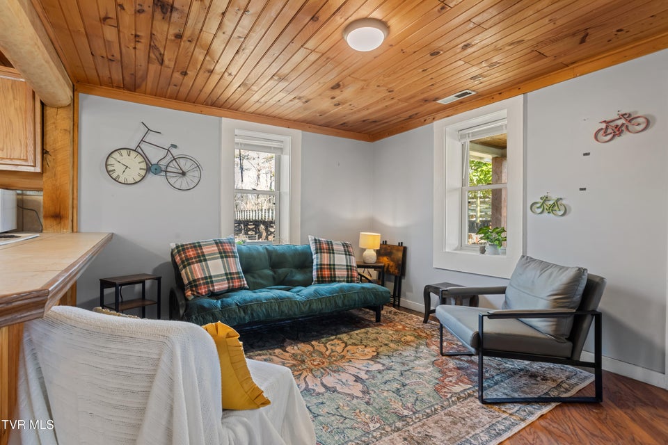 Photo #12: 338 Whistlestop Road