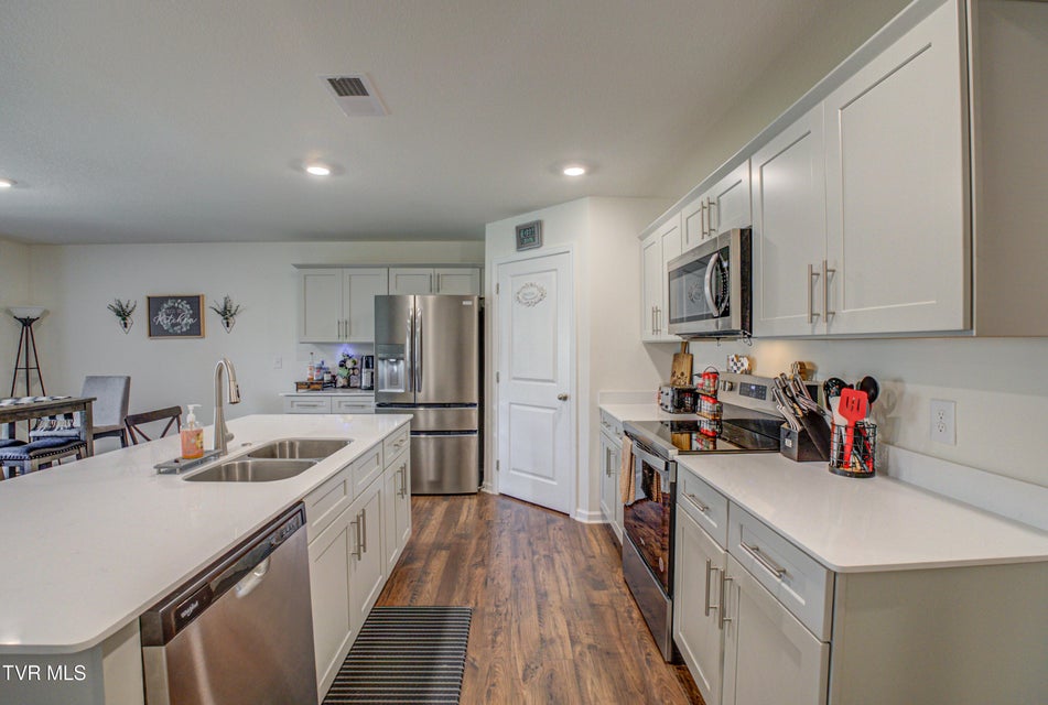 Photo #25: 1048 Persimmon Hollow