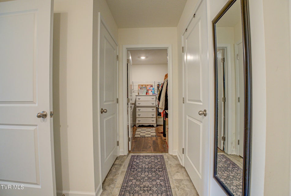 Photo #46: 1048 Persimmon Hollow