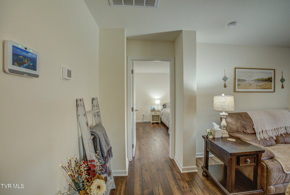 Photo #49: 1048 Persimmon Hollow