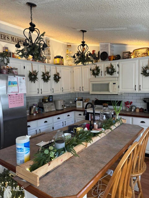 Photo #42: 220 Treadway Trail