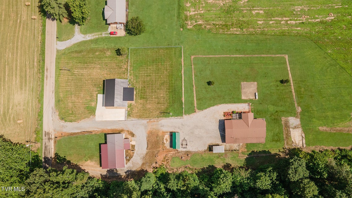 Photo #6: 647 & 645 Seaton Road 