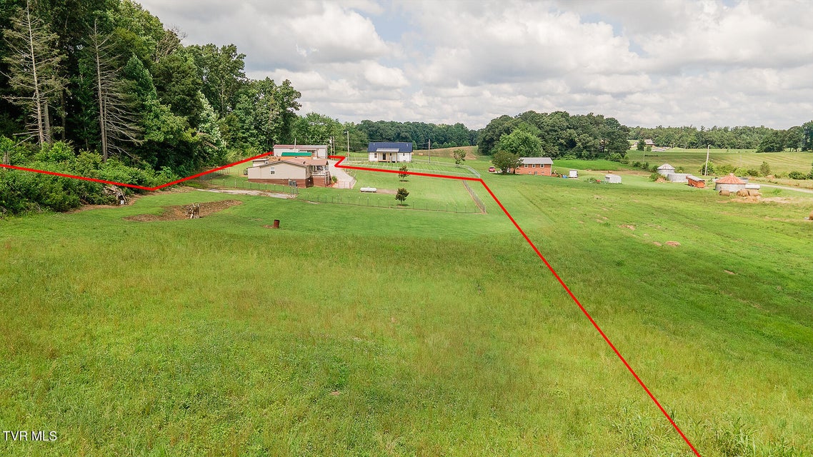 Photo #8: 647 & 645 Seaton Road 