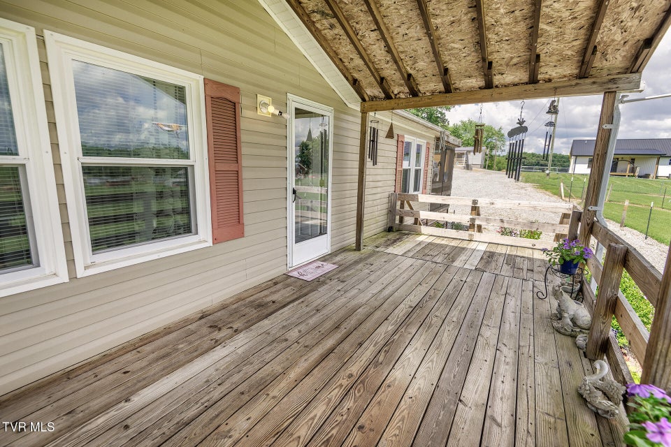 Photo #18: 647 & 645 Seaton Road 