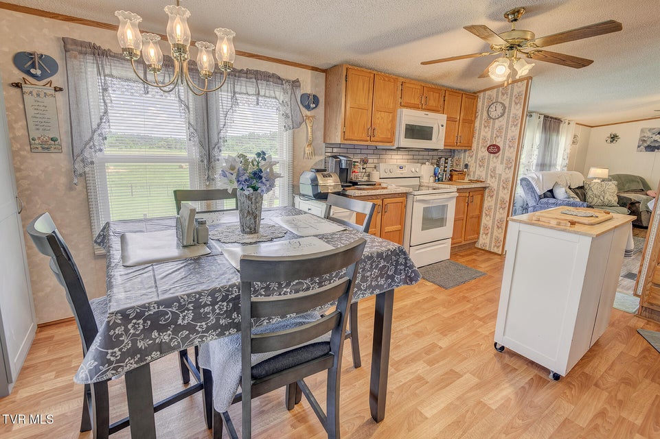 Photo #21: 647 & 645 Seaton Road 