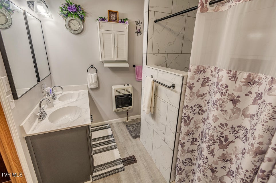 Photo #29: 647 & 645 Seaton Road 