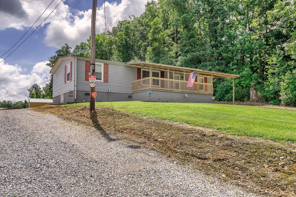 Photo #36: 647 & 645 Seaton Road 