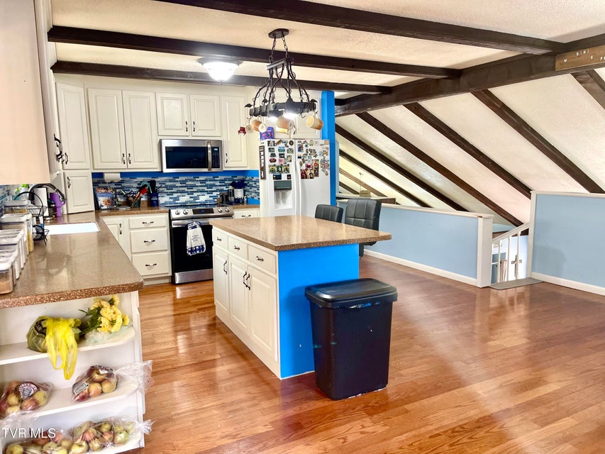 Photo #24: 188 Bryan Drive