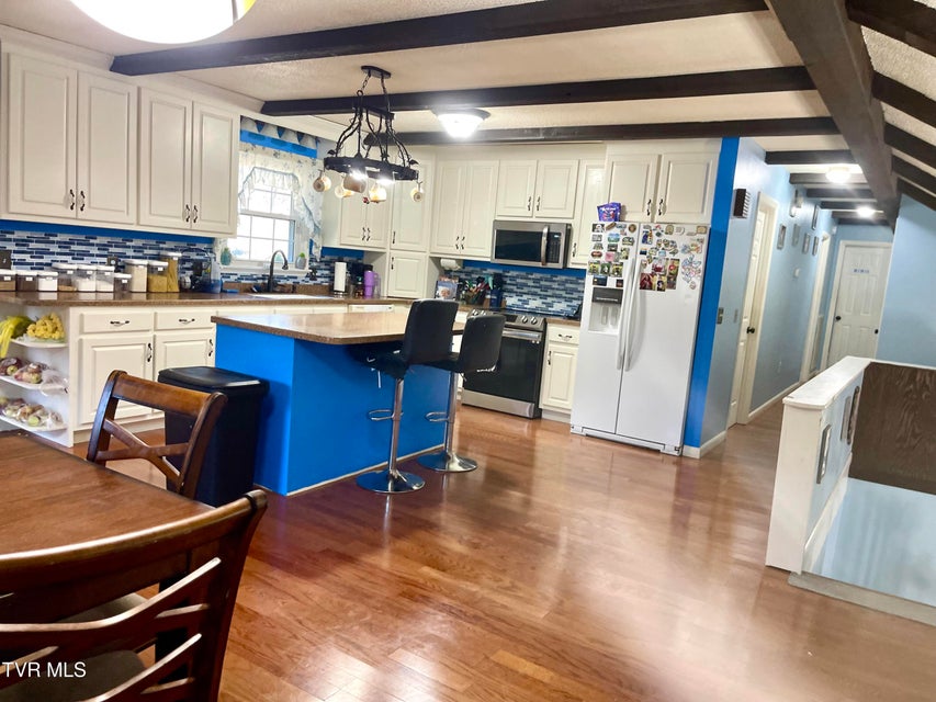 Photo #23: 188 Bryan Drive