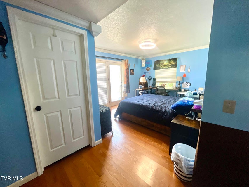 Photo #13: 188 Bryan Drive